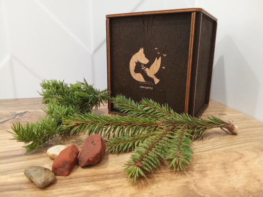 Деревянная урна для праха 