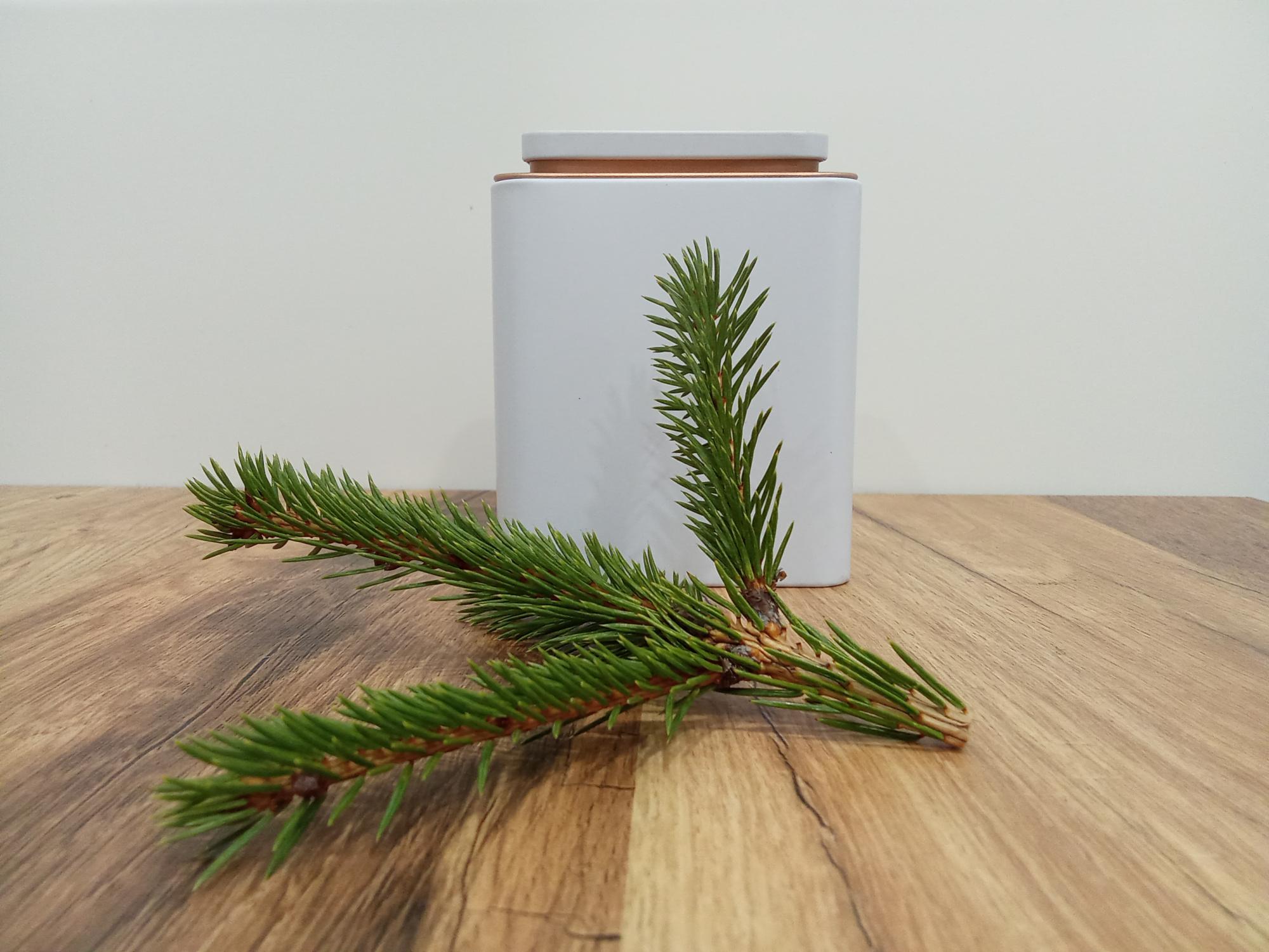 Металлическая урна для праха